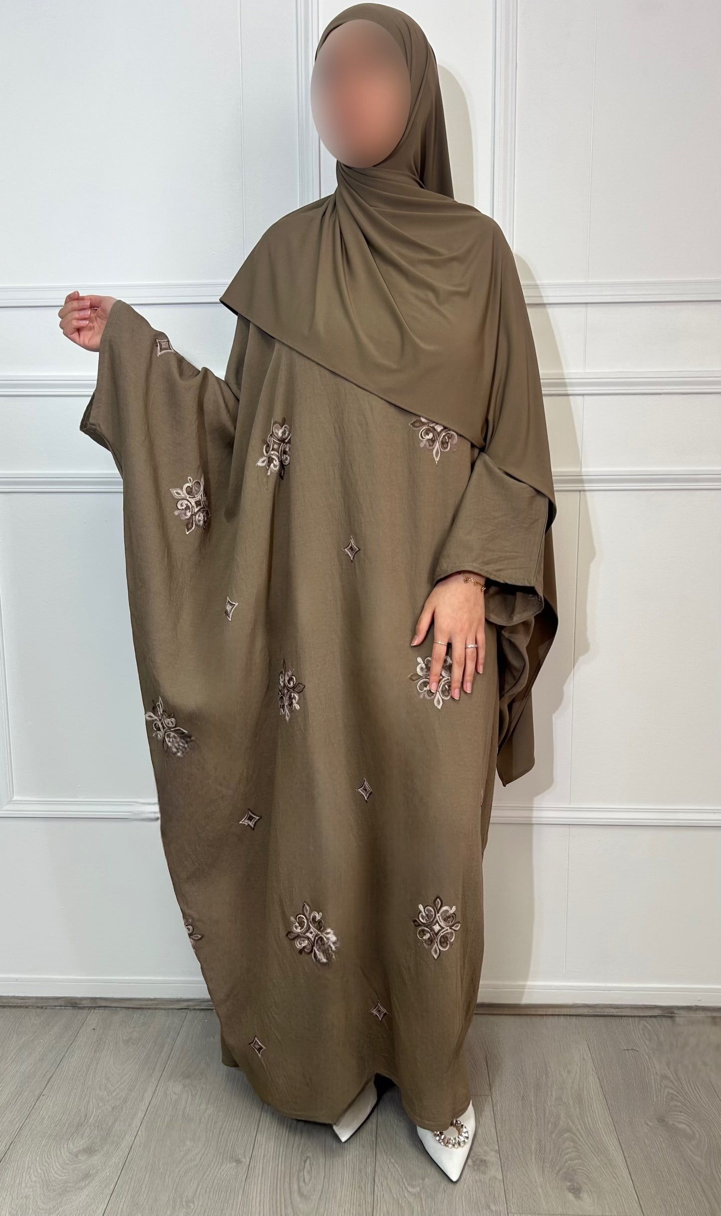 Abaya Jahyra